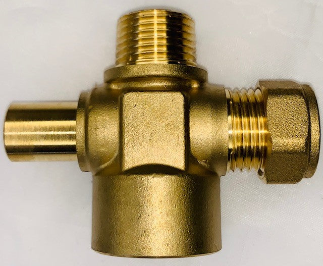 Expansion vessel brass manifold